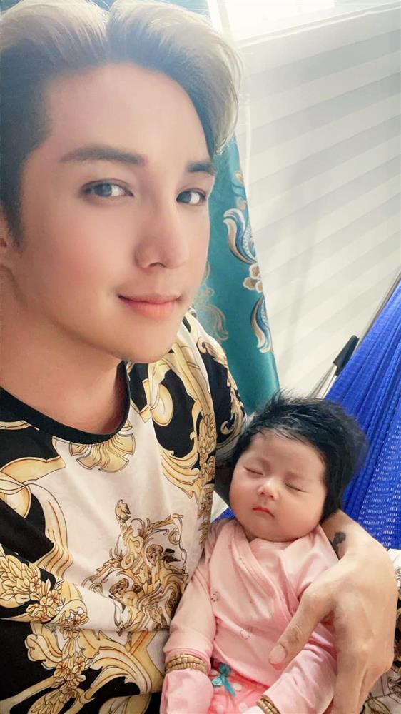 Lâm Chấn Khang công khai có con gái sau gần 2 năm giữ bí mật-1