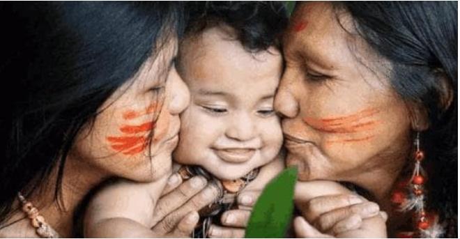 Bộ lạc phụ nữ sinh đẻ theo cách đặc biệt, sinh xong chỉ giữ lại con gái-1