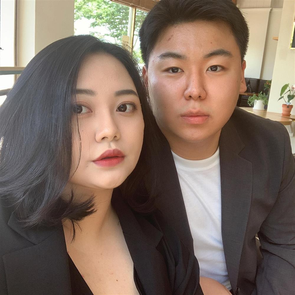 Ly Kute được trai trẻ gửi thư tay, danh tính mới bất ngờ-4