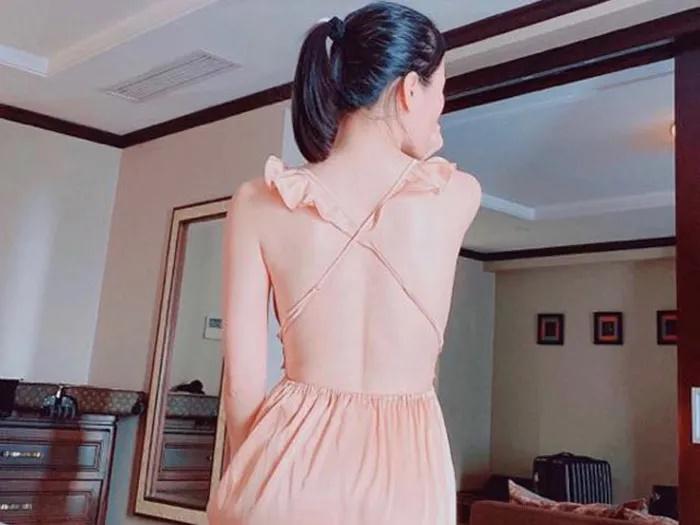 Lệ Quyên mặc đồ tập thì show vòng 3, diện váy ngủ sẽ khoe vòng 1-7