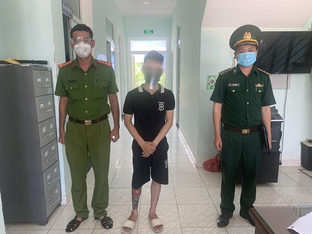 Giãn cách vẫn dắt chó đi dạo, nhiều người bị xử phạt 5-10 triệu-3