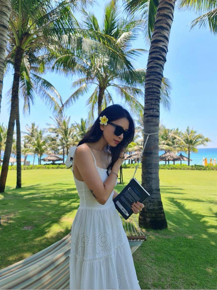 Đả nữ Ngô Thanh Vân chuộng style bánh bèo từ khi yêu trai trẻ-8