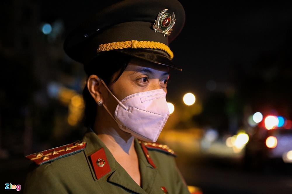 Nhiệm vụ chưa hẹn ngày về của người lính tuyến đầu chống dịch ở TP.HCM-2