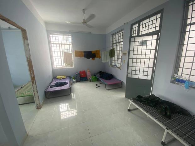 Anh chủ quán điều trị khỏi Covid-19 vẫn xin quay lại BV để trả ơn và chăm sóc các F0-2