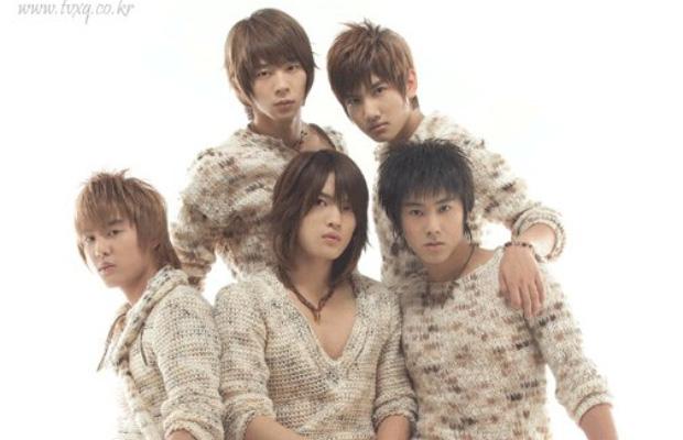 Thời trang Hàn năm 2000: Song Hye Kyo tạo trend, Hyun Bin - Bi Rain khôi hài-5