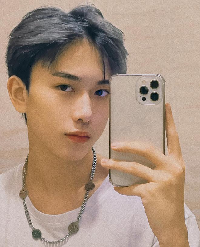 Trai đẹp Ngô Quyền Linh đang nổi đình đám MXH là ai?-6