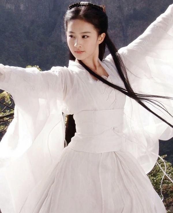 Top 5 mỹ nhân phim kiếm hiệp Kim Dung: Lưu Diệc Phi chưa phải đỉnh!-7
