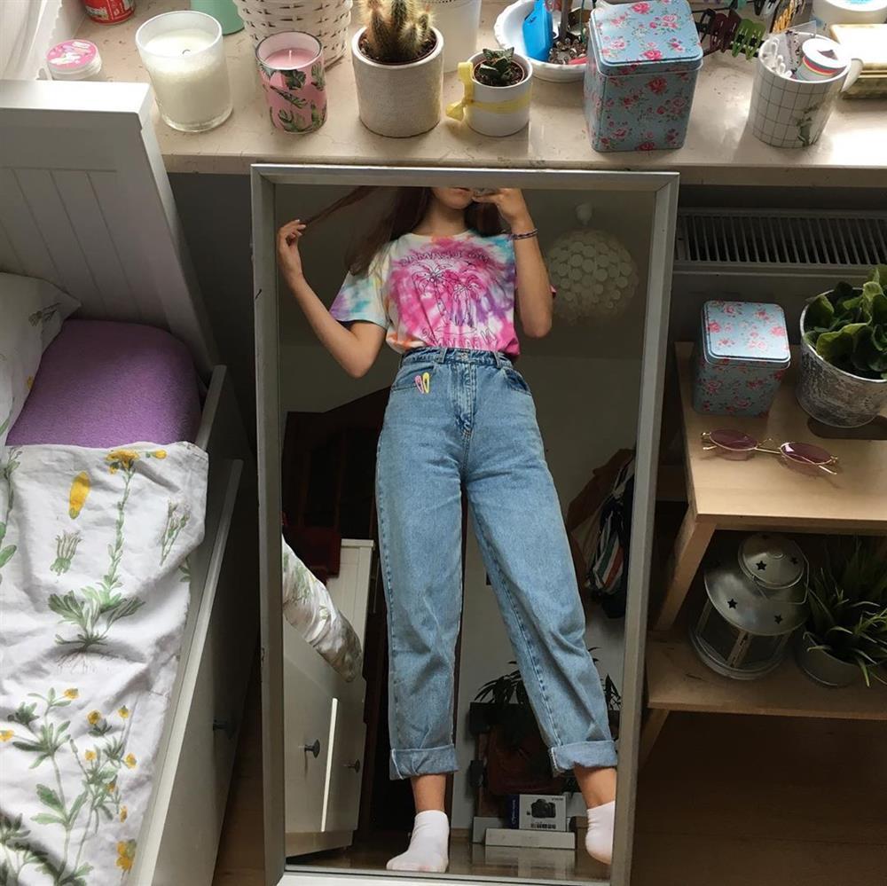 Mix đồ phong cách retro ngày giao mùa chuẩn trend cho chị em-2