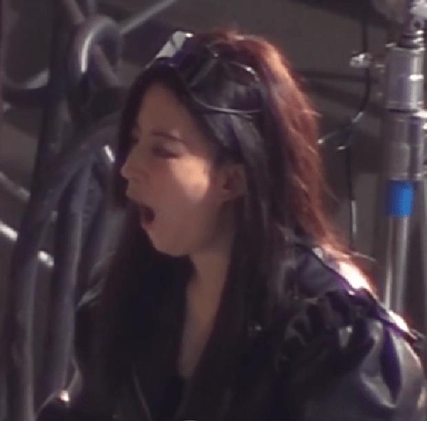 Lưu Diệc Phi lộ ảnh rơi nọng cằm, nhan sắc gây thất vọng-3