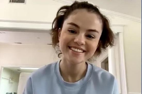 Selena Gomez mắc chứng rối loạn lưỡng cực