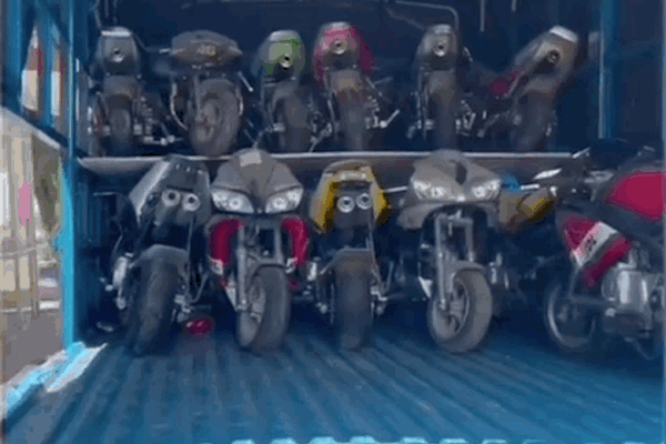 Bị hỏi lấy đâu ra lắm tiền làm từ thiện, trai trẻ đáp một câu SỐC-8