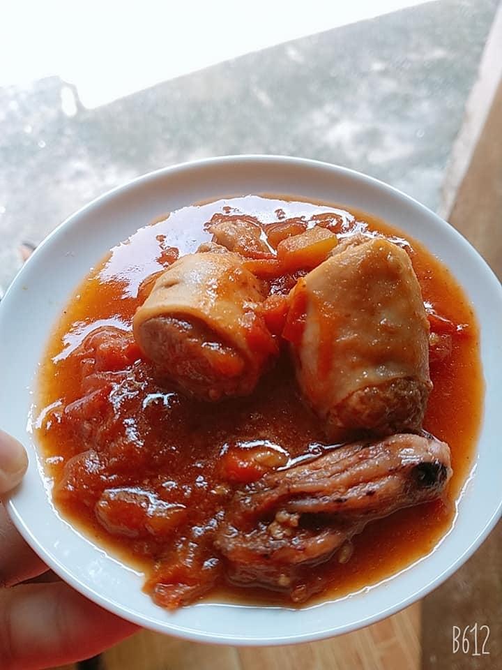 Vui hơn Tết vì mua cá được khuyến mại mực ăn thêm mùa dịch-3