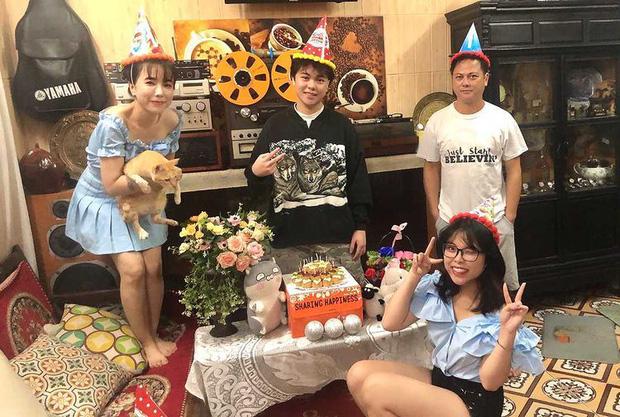 Xem ảnh cưới bố mẹ, cô gái sốc vì phụ huynh visual đỉnh cao-5