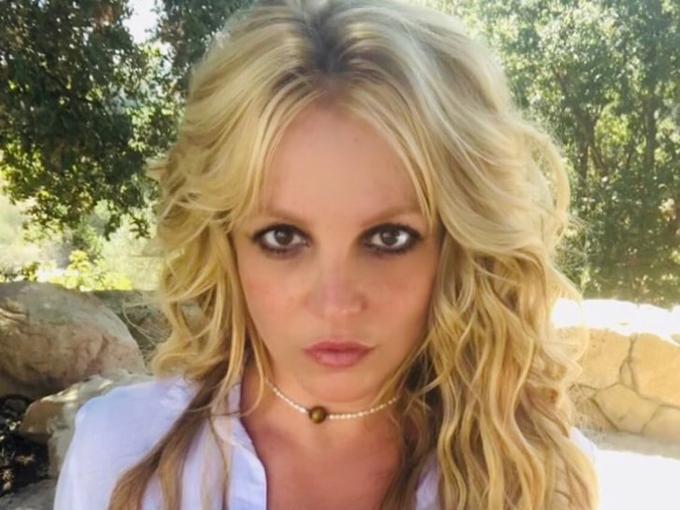 Giúp việc cáo buộc Britney Spears hành hung-1