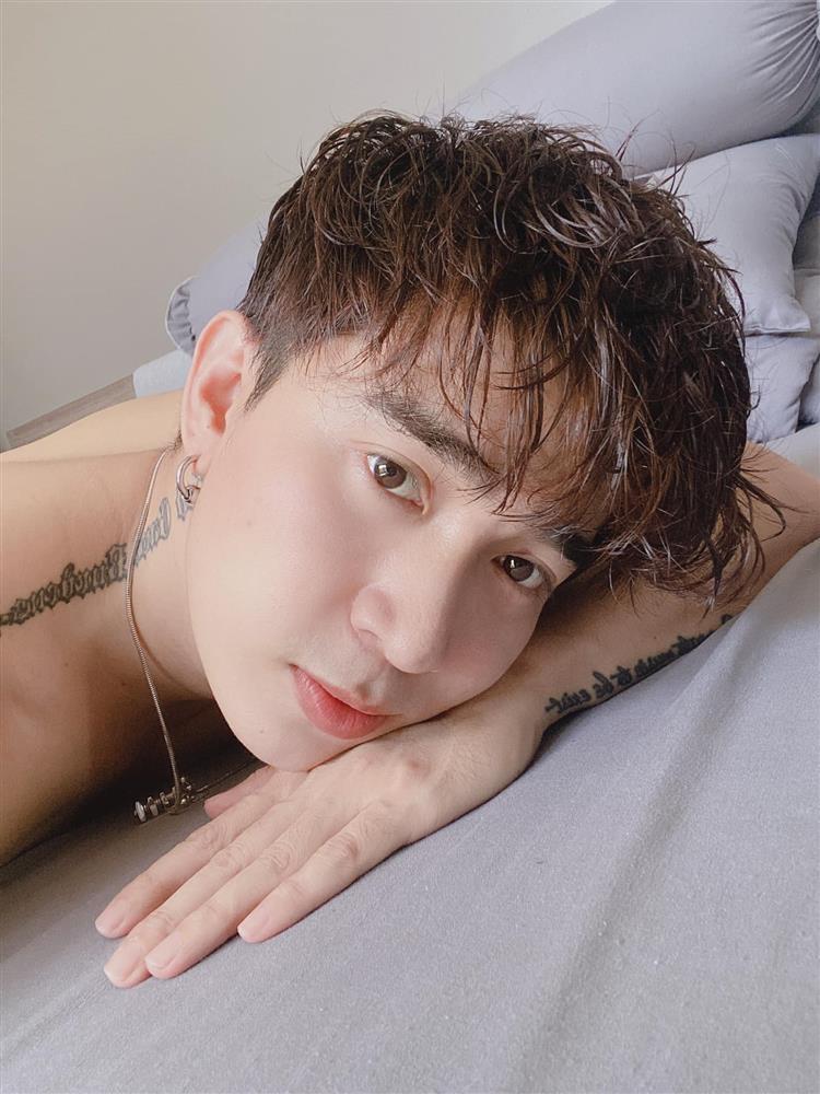 Tình tin đồn của Ninh Dương Lan Ngọc bị chê hình xăm dơ-4