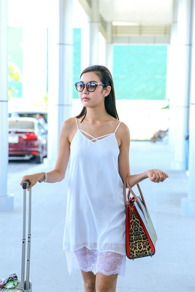 Mặc đồ ngủ ra sân bay, mỹ nhân Việt luộm thuộm như mẹ bổi-6