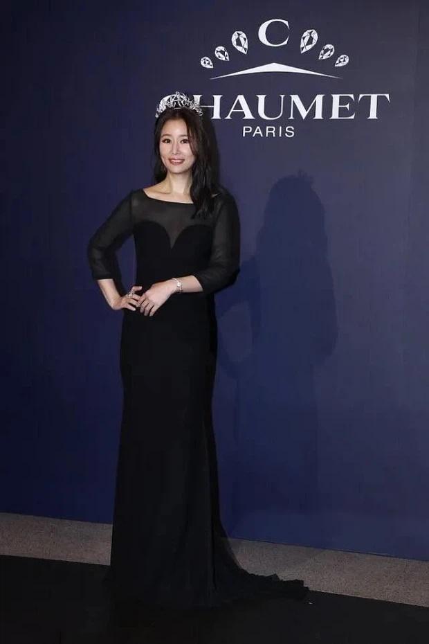 Lâm Tâm Như lộ da chảy xệ lão hóa khác xa hình photoshop-7