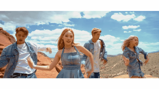 Những lần MV Kpop bị nghi đạo nhái của ca sĩ Việt-2