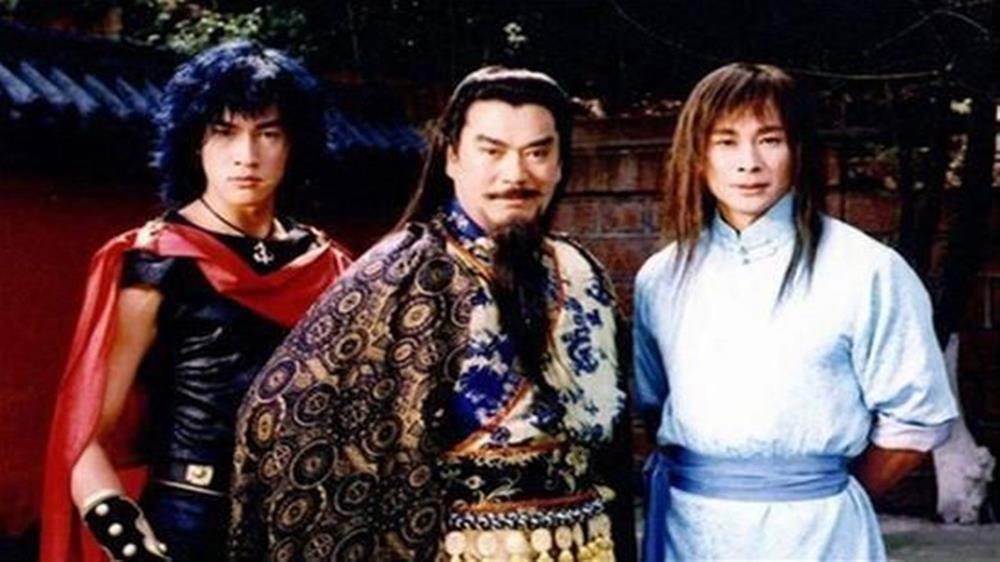 Sự nghiệp lẫy lừng và tai tiếng cuối đời của ngôi sao Phong Vân-5