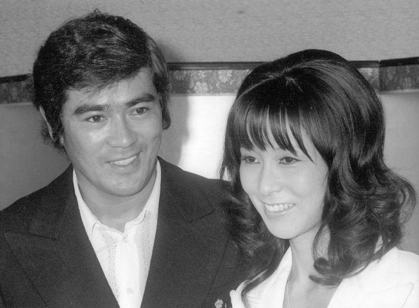 Sự nghiệp lẫy lừng và tai tiếng cuối đời của ngôi sao Phong Vân-14