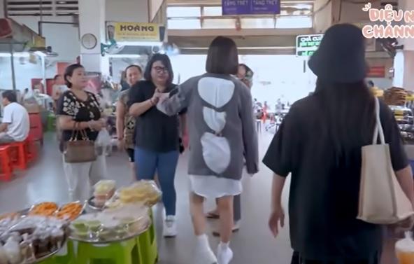 CLIP: Diệu Nhi bụng to tướng, ăn sập chợ chuẩn bà bầu-4