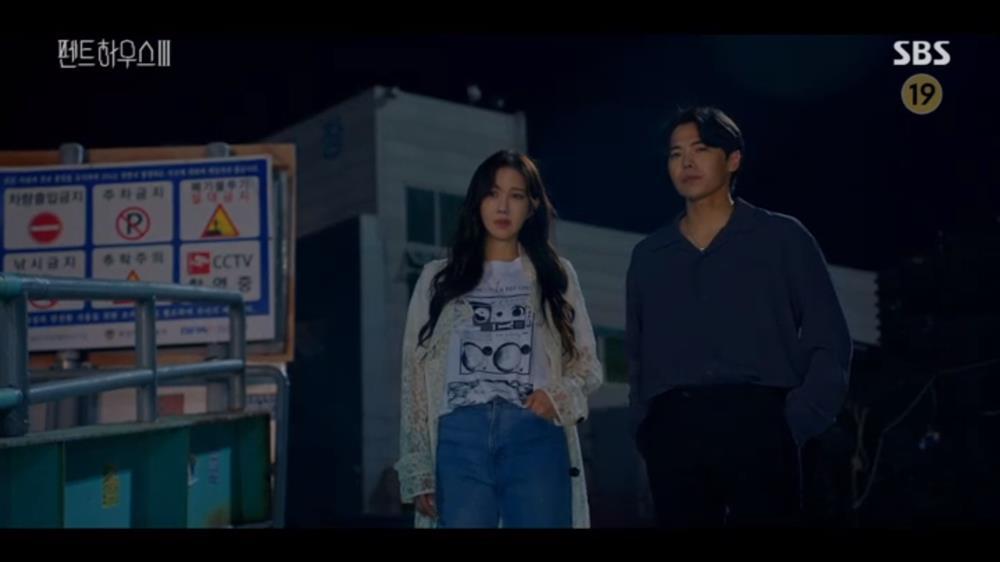 Penthouse 3 tập 11: Ác nữ Seo Jin chết thảm thương, chồng cũ nguy kịch-1