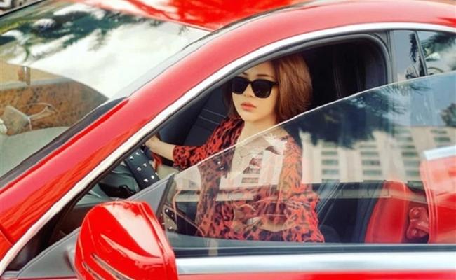 Bà trùm Hương Ga và loạt diễn viên là mẹ đơn thân xinh đẹp, giàu sang-7