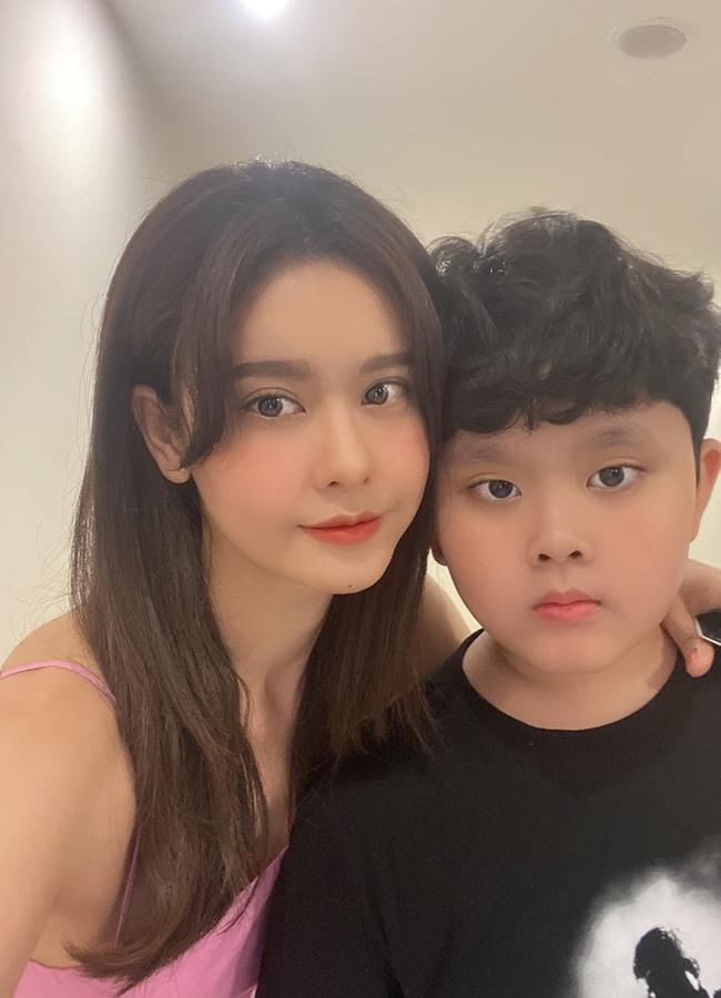 Bà trùm Hương Ga và loạt diễn viên là mẹ đơn thân xinh đẹp, giàu sang-21