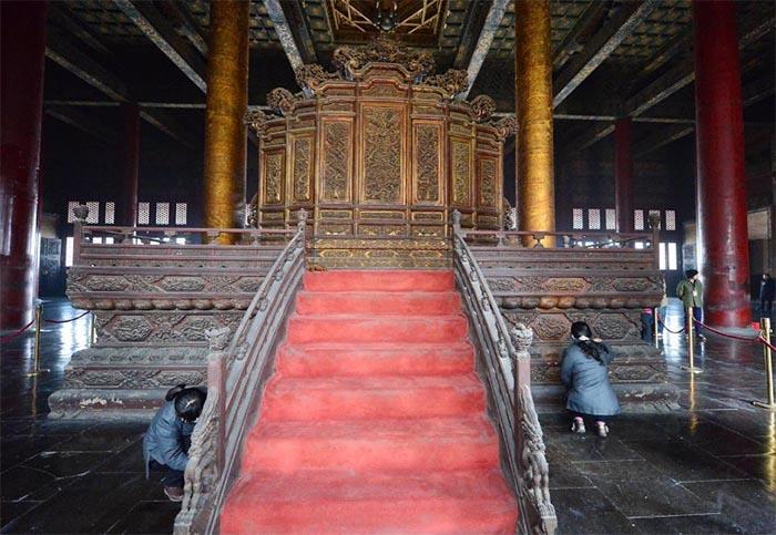 Vì sao Tử Cấm Thành đóng cửa vào lúc 5 giờ chiều-2