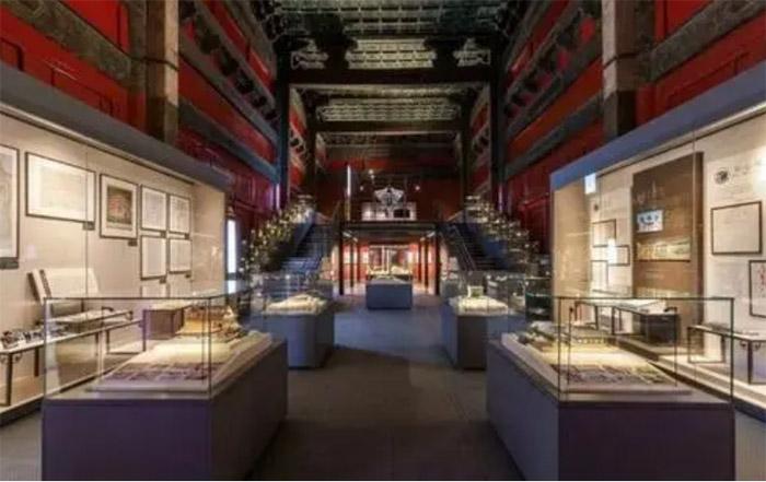 Vì sao Tử Cấm Thành đóng cửa vào lúc 5 giờ chiều-4