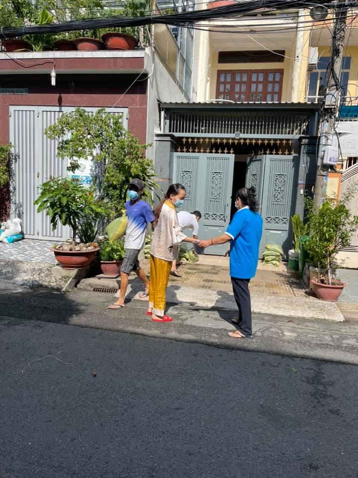 Phương Thanh gay gắt khi mẹ và con gái bị đồn qua đời-5