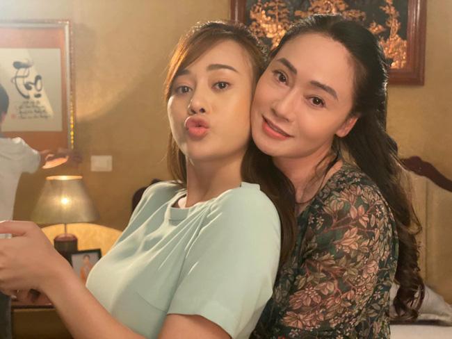 Hương Vị Tình Thân: Mẹ chồng nàng dâu thân mật, lộ chi tiết phim đắt giá-1