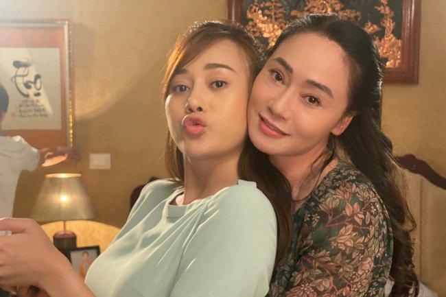 Hương Vị Tình Thân: Mẹ chồng nàng dâu Xuân – Nam thân mật