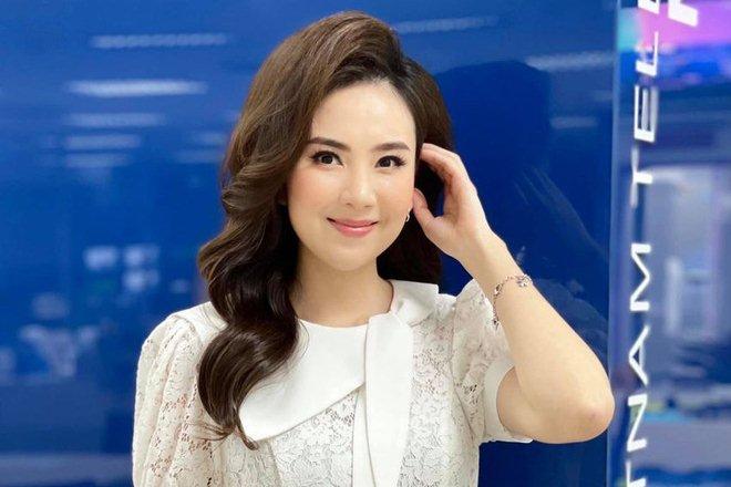 MC Mai Ngọc: 9 năm làm ở VTV trang phục luôn phẳng phiu, không trùng lặp-3