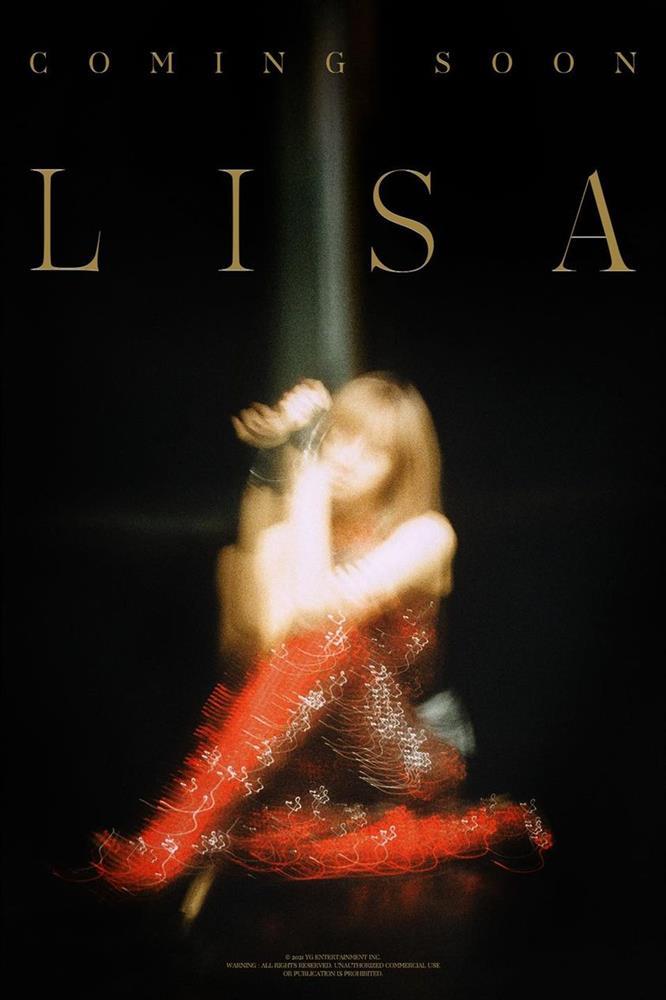 Lisa BLACKPINK tung poster solo, hóa ra Jisoo đã dự báo từ chiều-1