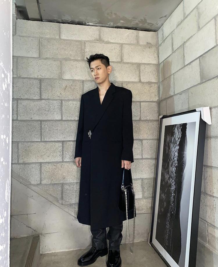 Gu thời trang ngầu đét của bạn trai nữ thần sexy Joy (Red Velvet)-9