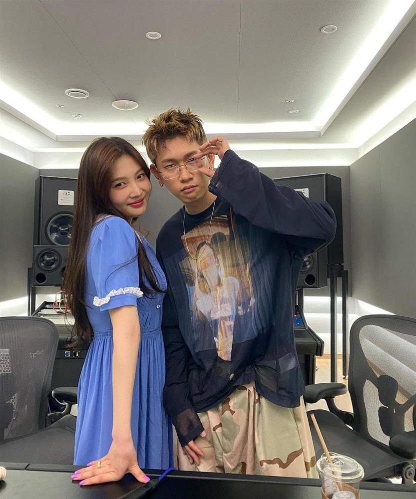 Joy Red Velvet viết thư xin lỗi vì lộ tin hẹn hò ca sĩ Crush-9