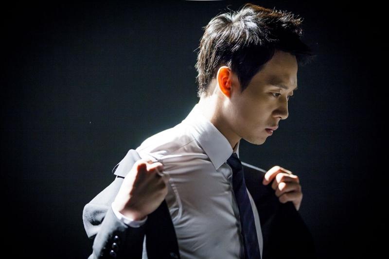 Sốc: Park Yoochun bị tố từng dụ dỗ fan quan hệ tập thể 3 người-1