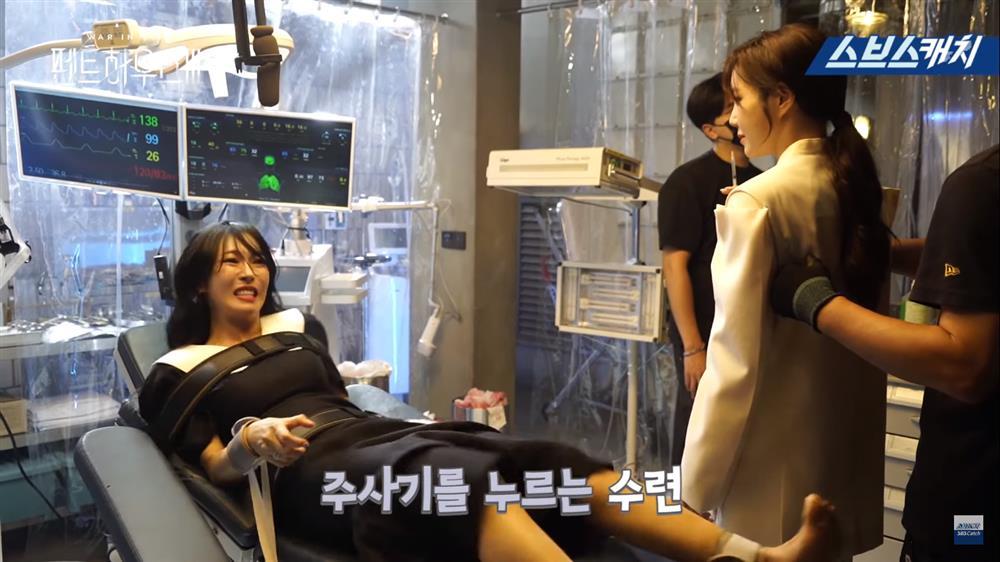 Penthouse 3: Dì Trinh diễn điên loạn khiến đạo diễn quên hô cắt-1