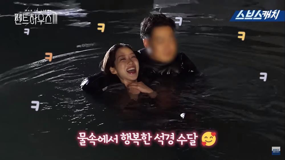 Penthouse 3: Dì Trinh diễn điên loạn khiến đạo diễn quên hô cắt-18