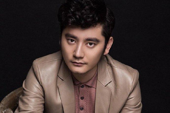 Lucas (NCT) bị 3 cô gái tố bạc tình, tung luôn ảnh giường chiếu-7