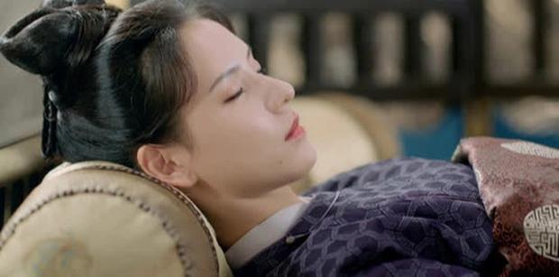 Các kiểu make-up lồng lộn quá đà của mỹ nhân Hoa ngữ-10