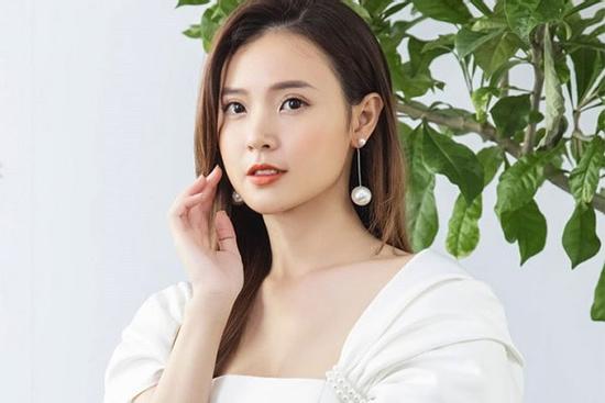 Chả rao bán gì, Midu lỡ miệng tiết lộ sở hữu vô số bất động sản