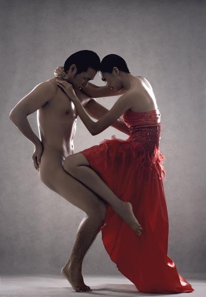 Hà Hồ, Thanh Hằng và những bức ảnh để đời bên mẫu nam nude-8