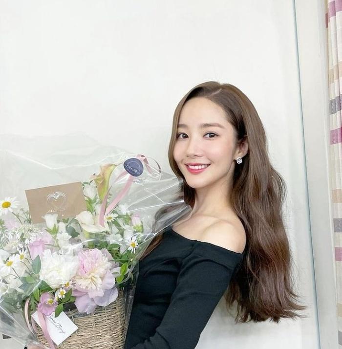 Nhuộm tóc nâu trà không cần tẩy hót hòn họt như Han So Hee, Park Min Young-4