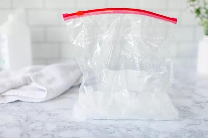 Những mẹo vệ sinh đồ dùng bằng cồn không phải ai cũng biết-3