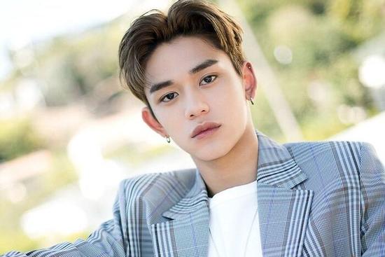 Lucas (NCT) viết thư xin lỗi, tuyên bố dừng mọi hoạt động