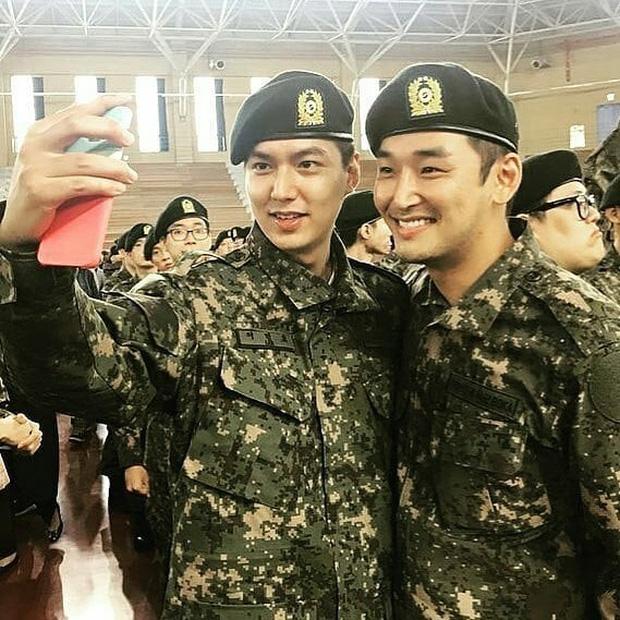 Mỹ nam Hàn nhập ngũ lộ mặt mộc, chỉ có Hyun Bin đỉnh nhất-15