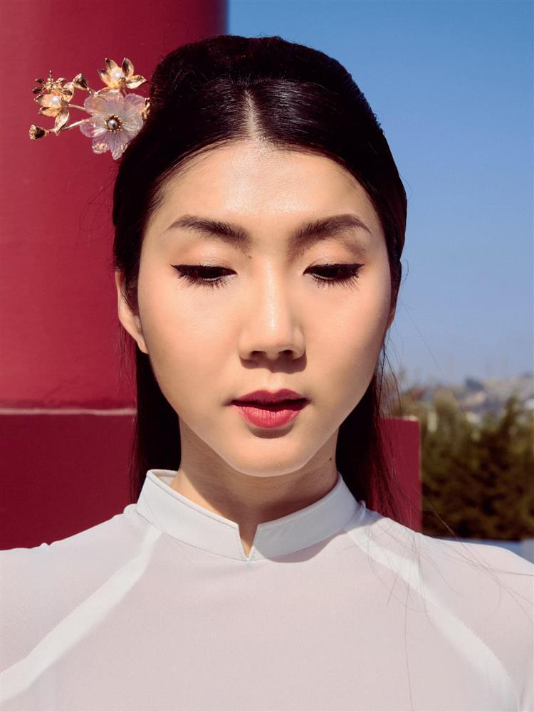 Ngọc Quyên thấy bất hiếu khi để mẹ đẻ một mình ở Việt Nam-1