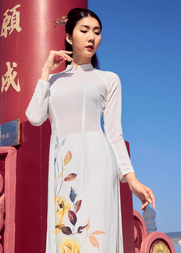 Ngọc Quyên thấy bất hiếu khi để mẹ đẻ một mình ở Việt Nam-2